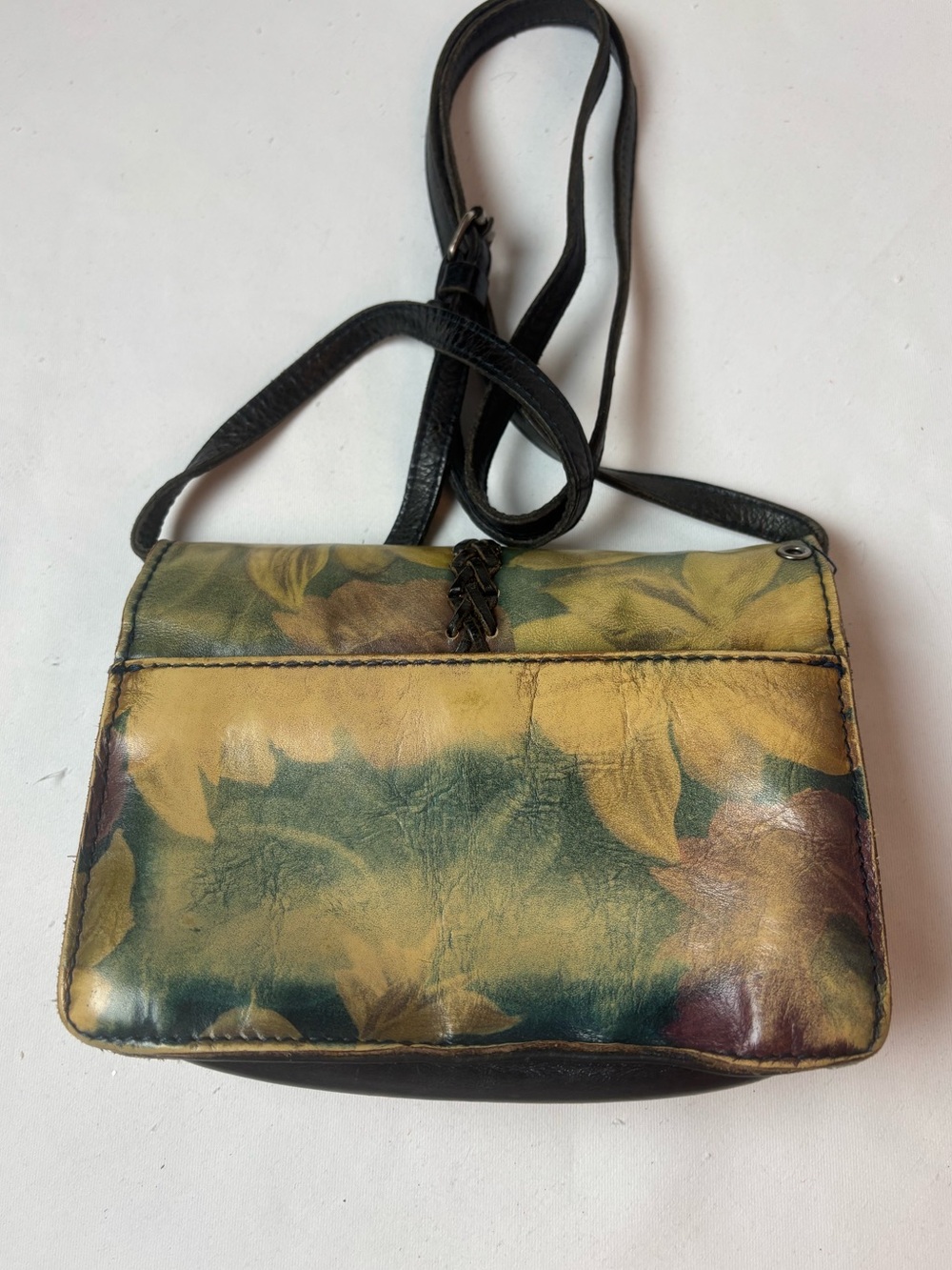 Patricia Nash Bianco Floral Smooth Leather Crossbody Organizer Bag - Picture 2 of 11